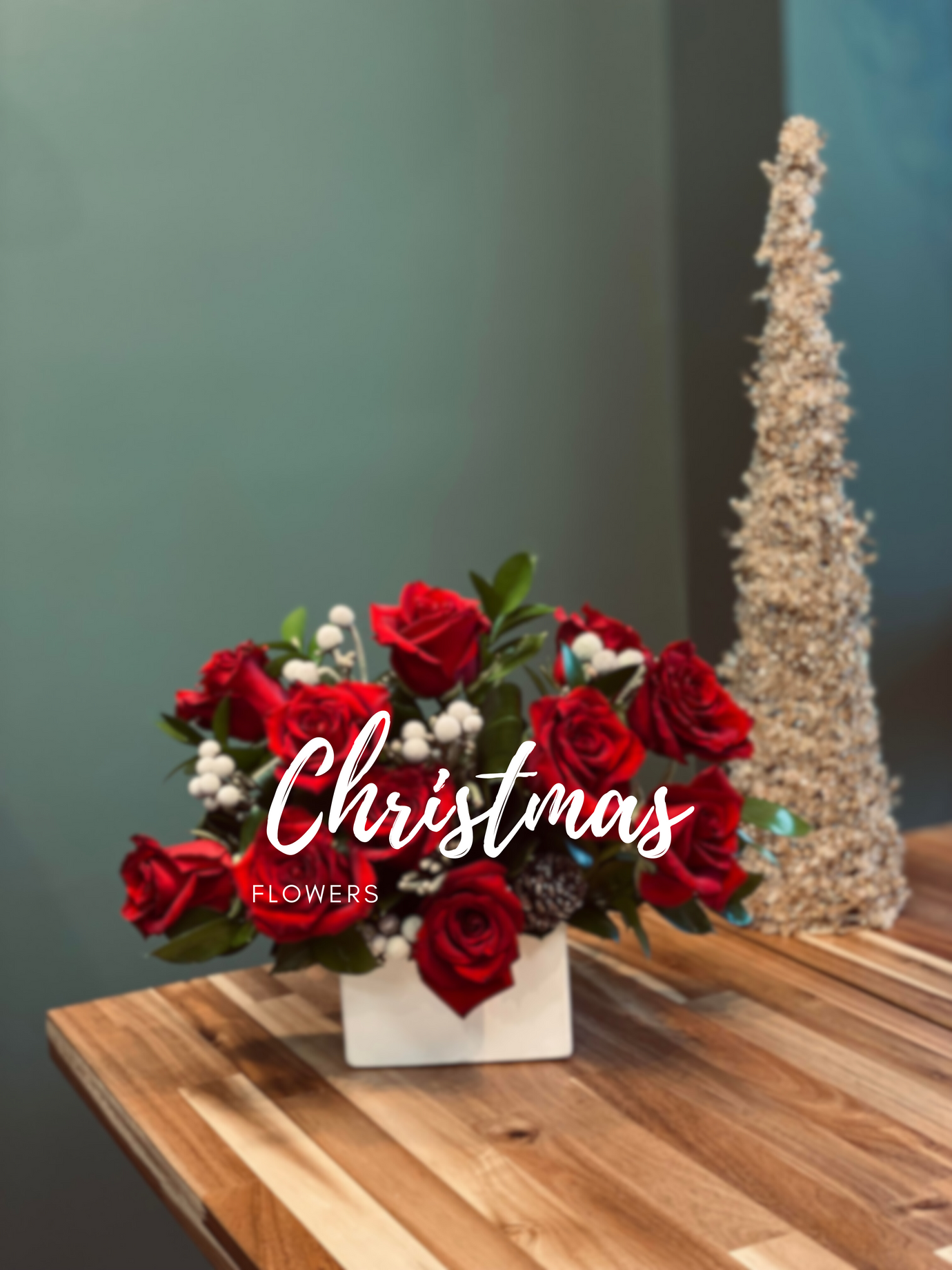 Festive Christmas Floral Arrangement Delivery