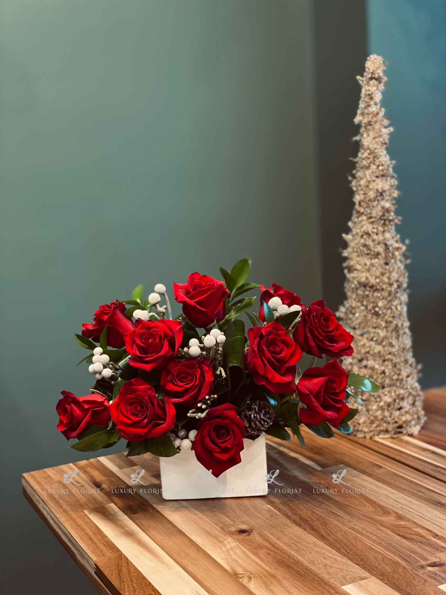 Festive Christmas Floral Arrangement Delivery