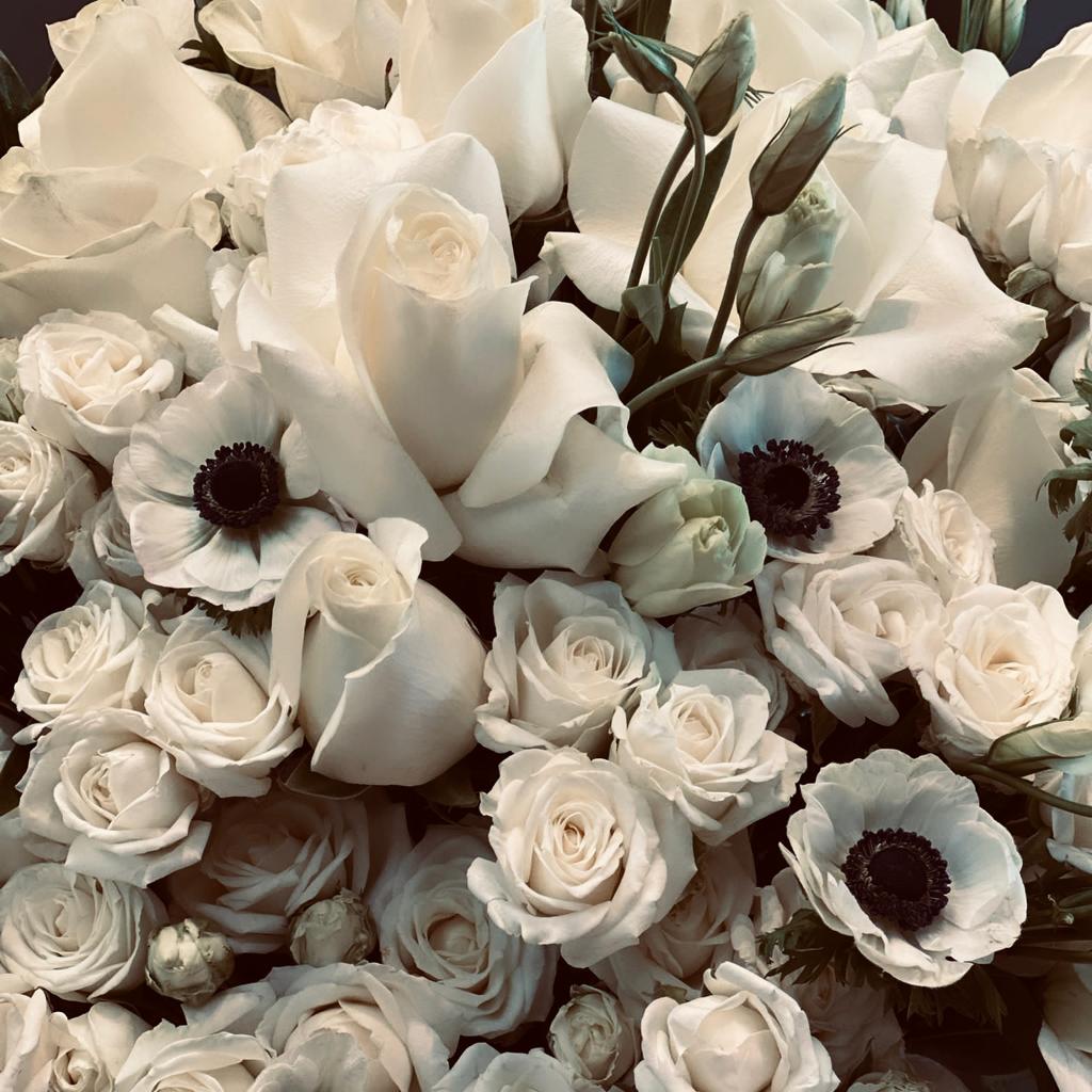 Exquisite White Floral Arrangement Centerpiece